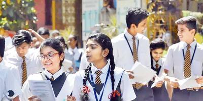Unit-9, lesson-6-এর Paper and Wheel-এর ২টি প্রশ্ন ও উত্তর নিয়ে আলোচনা, ৪র্থ পর্ব, জুনিয়র বৃত্তি পরীক্ষার ইংরেজি ১ম পত্র